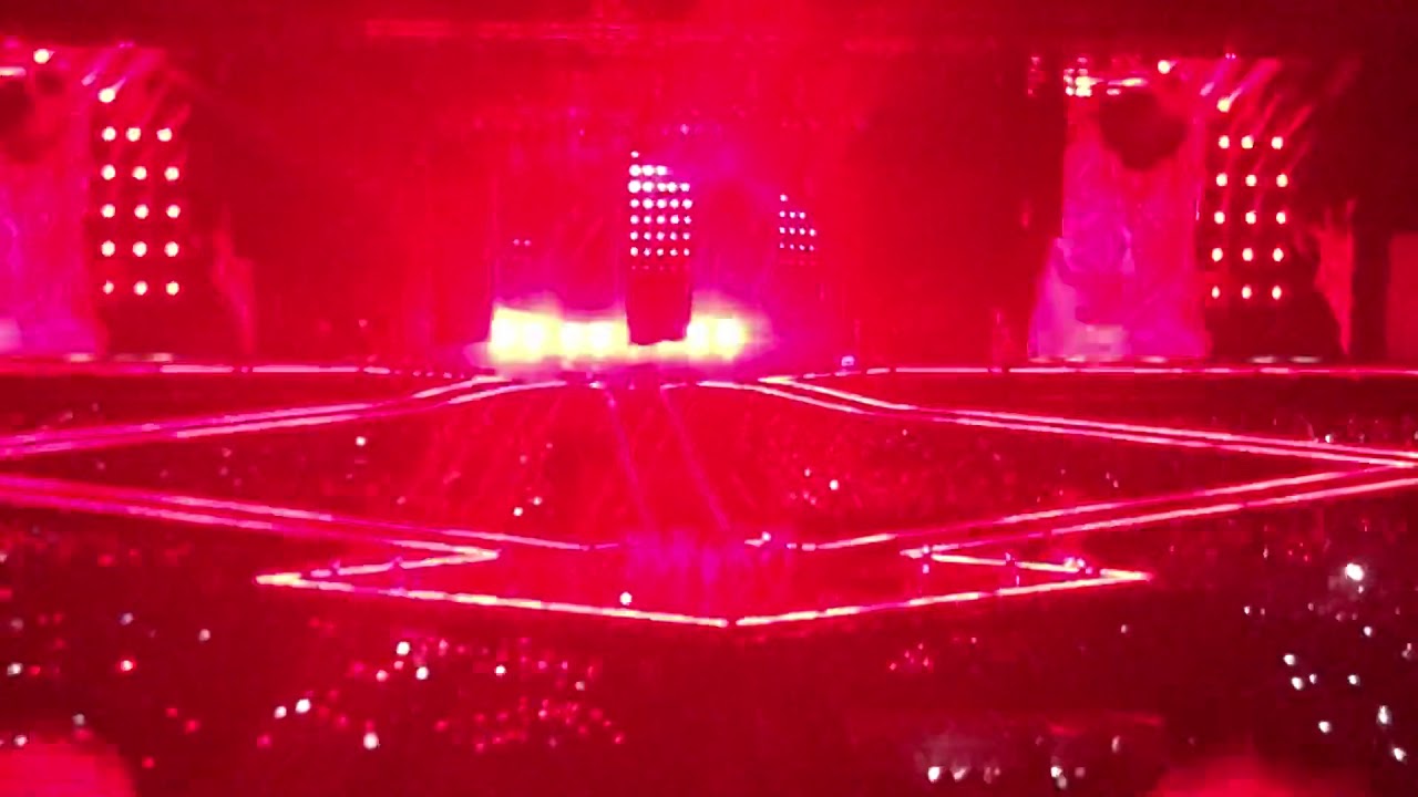 180825 BTS LOVE YOURSELF WORLD TOUR IN SEOUL [fancam] MIC Drop - Incredibles performance