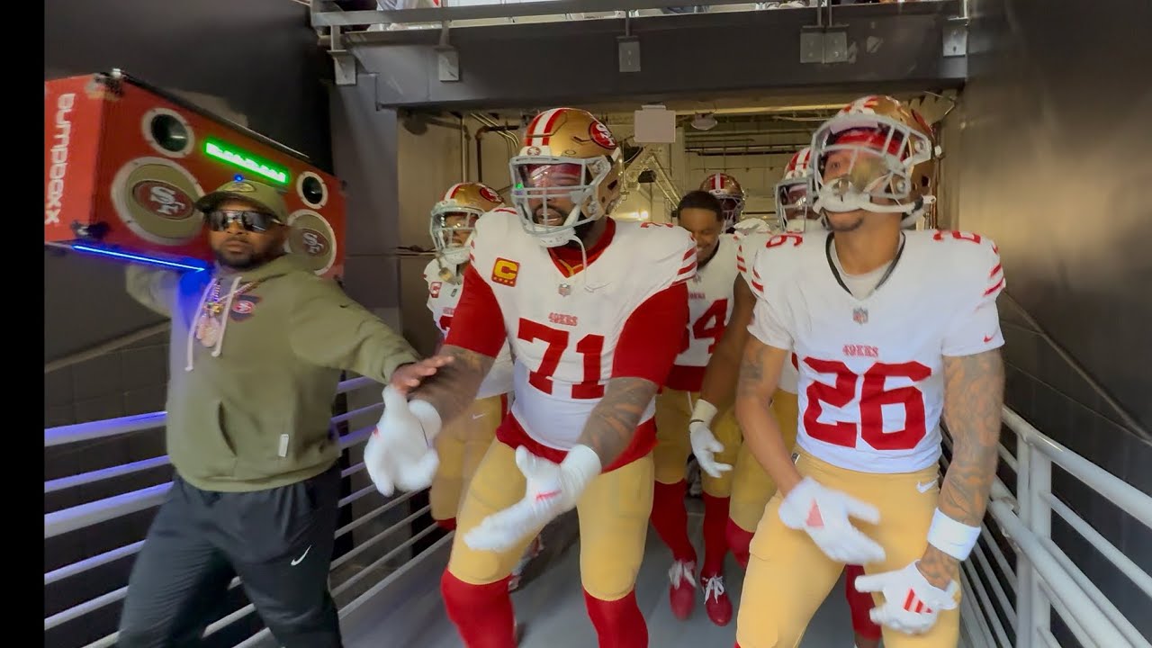 #49ers pregame walk out in Arizona with Trent Willams and Chase Lucas in the lead