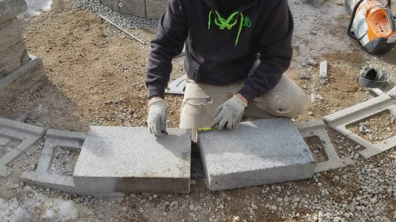 How to...Inside radius Allan Block caps