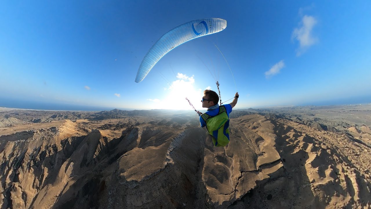 Paragliding over Masirah Island (Oman)