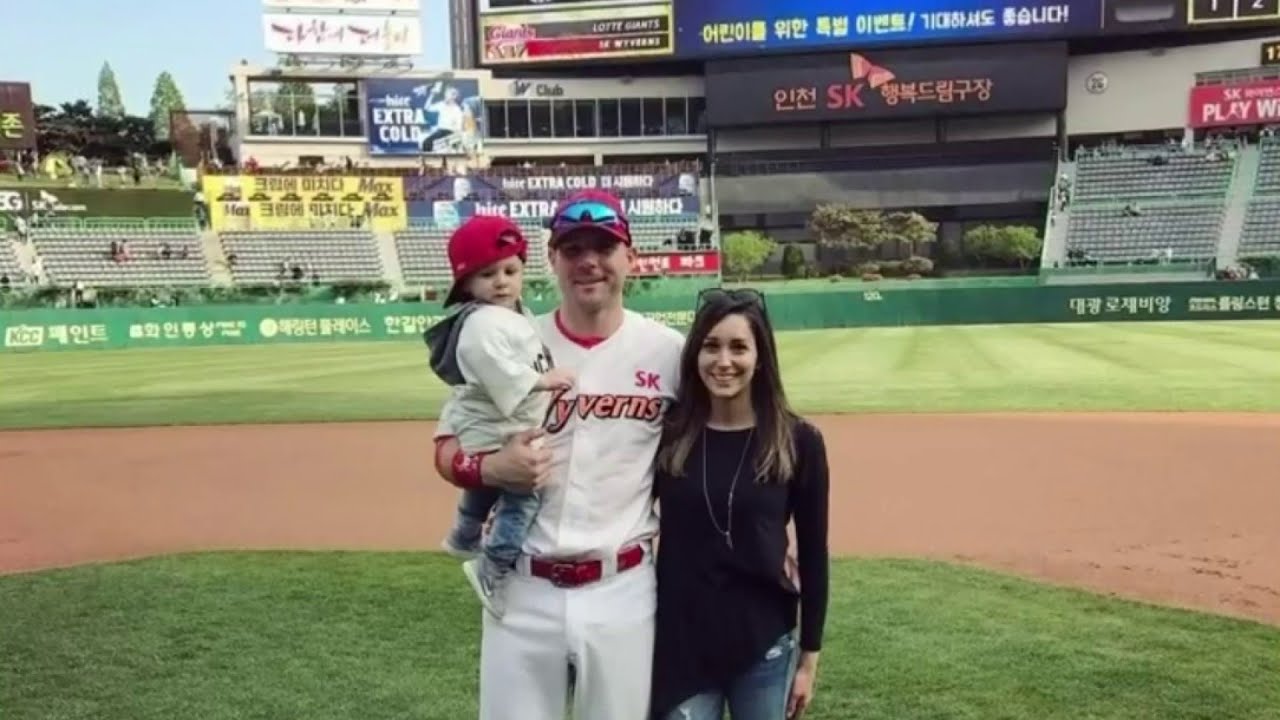 Canadian playing in Korean Baseball League says the sport can be played safely