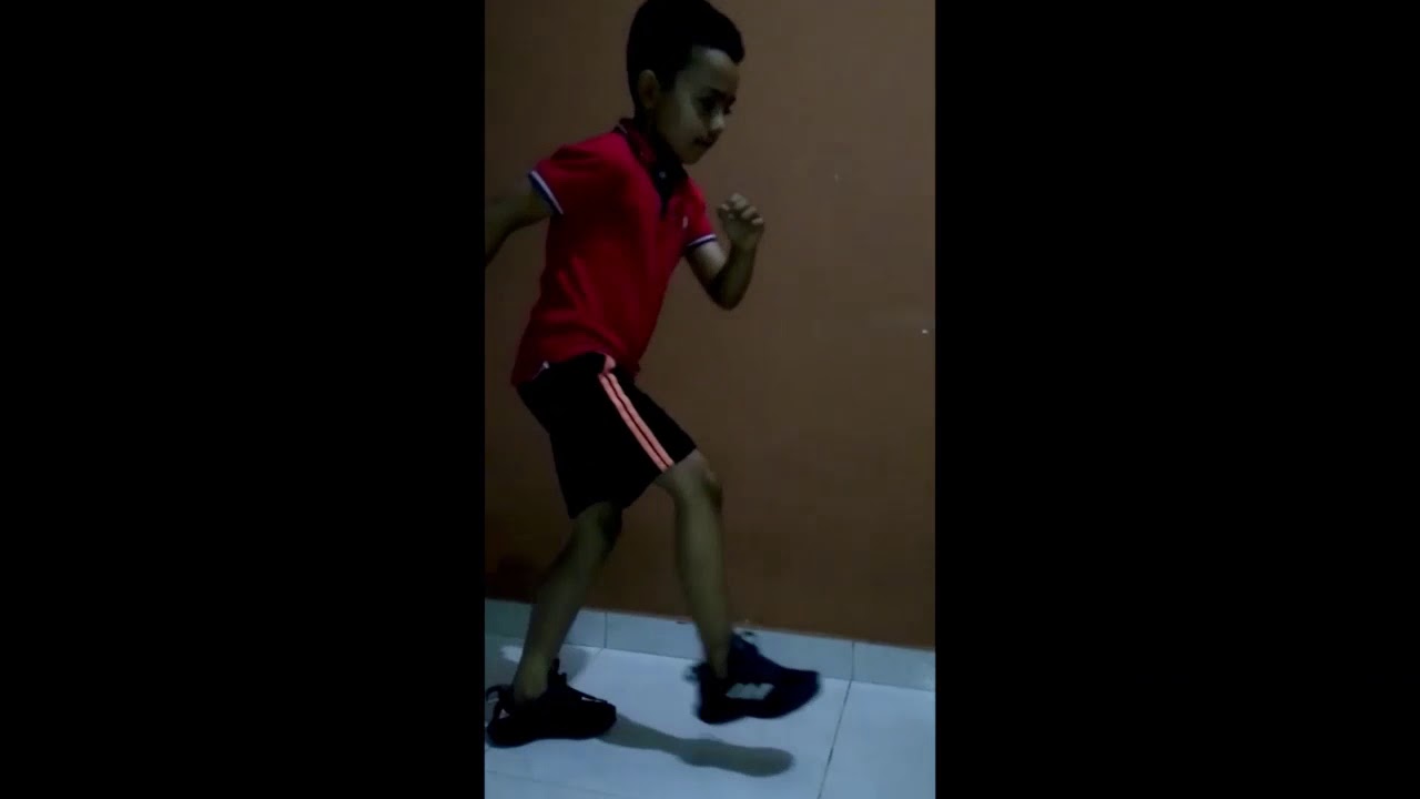Tutorial de Patinaje –  Evidencias de los estudiantes desde casa II – Instructor Xavier Doncel