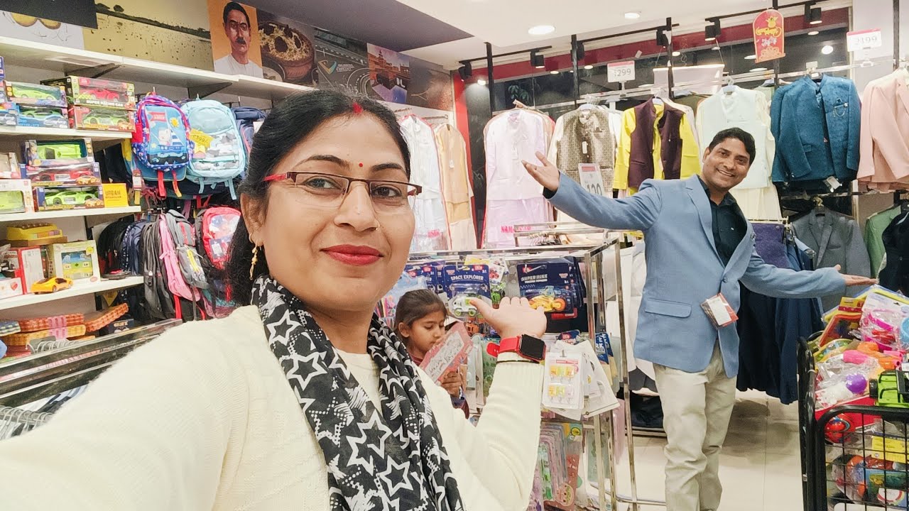 New Ghar Ke Liye Shopping Karne Lakhimpur 😍 || Neelamkavya19 