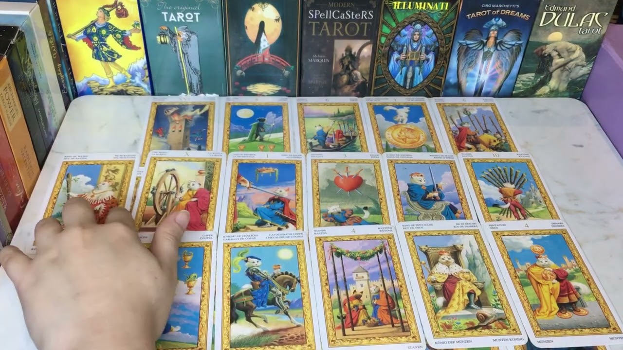 WHO IS COMING TOWARDS YOU💕SOUL CONTRACT✨HINDI-URDU #whoiscoming#hinditarotreading#deepemotion#tarot