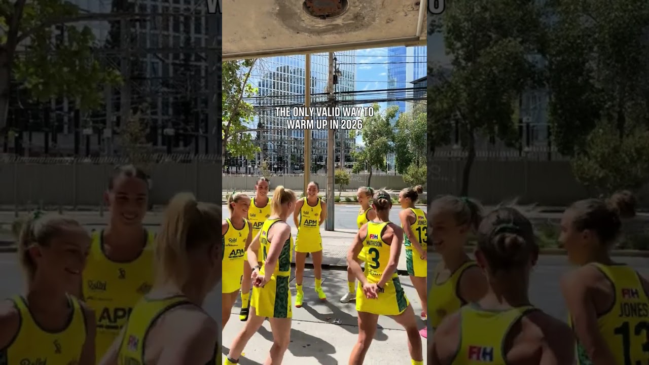 Anyone else can’t get this dance out of their heads after watching #Bridgerton?🤩 📹:Hockeyroos