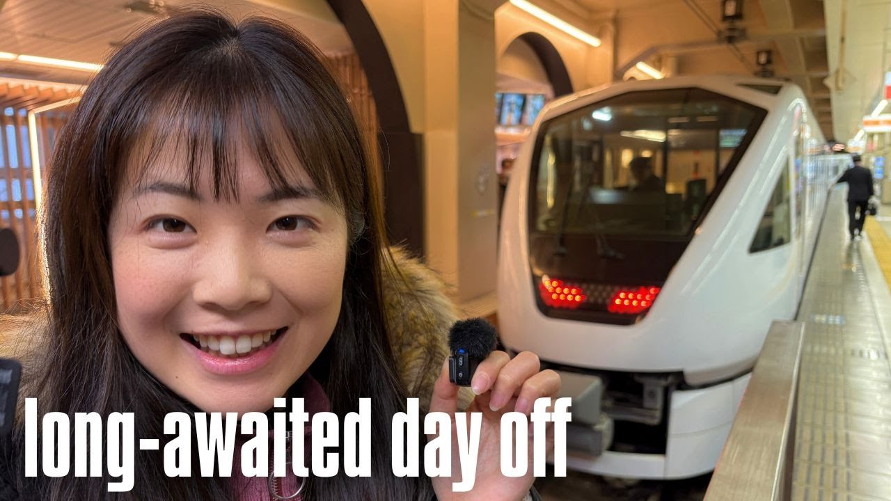 Escape from the City: A Japanese Girl's Hot Spring Adventure