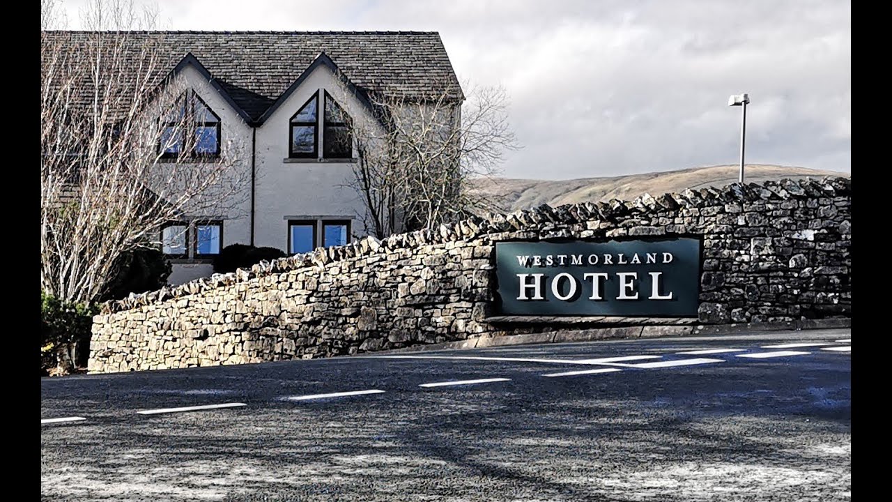 A luxury break at a MOTORWAY SERVICES?! Tebay/Westmorland Hotel review