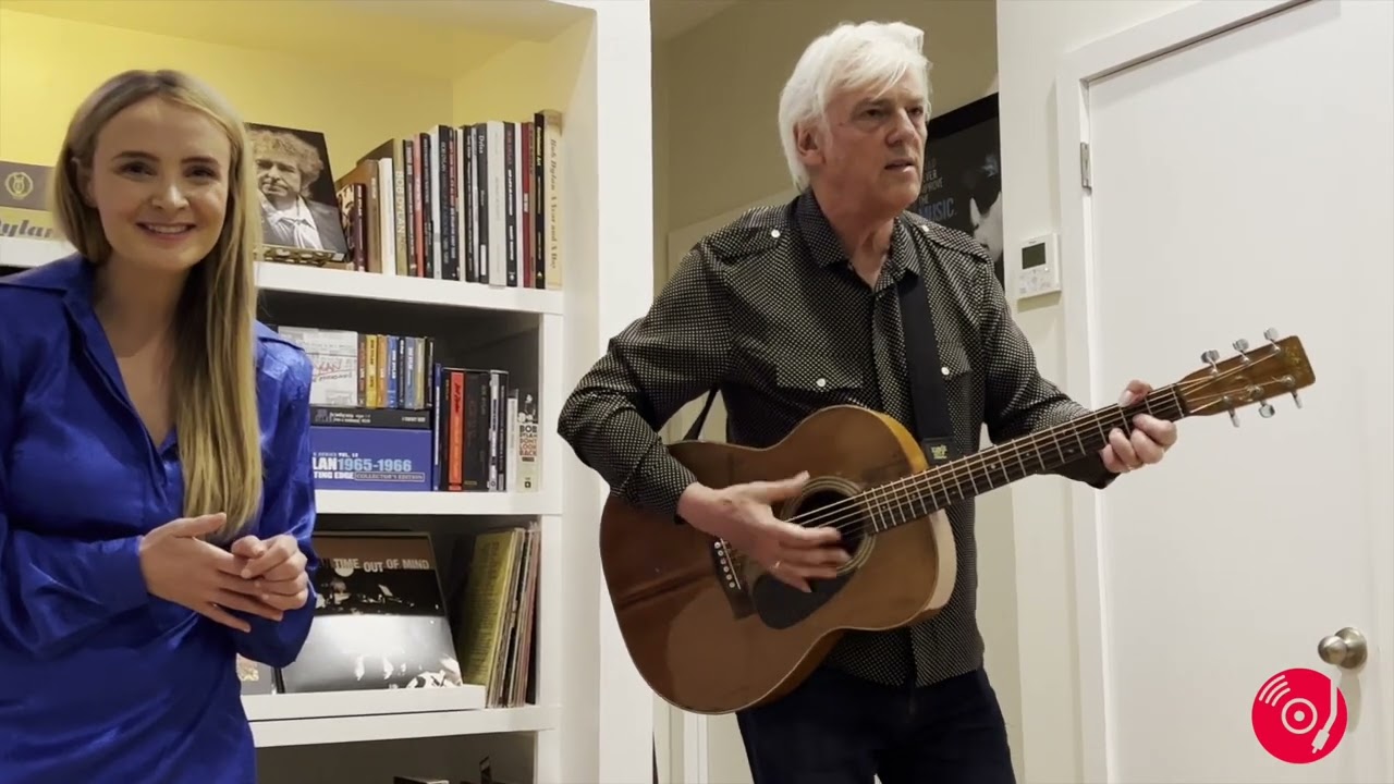 Emma Swift & Robyn Hitchcock - Bob Dylan's Not Dark Yet LIVE (World Premiere) via Freak Music Club
