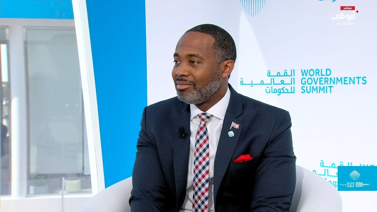 رئيس وزراء برمودا: الابتكار والذكاء الاصطناعي يعززان استقرار الدول الجزرية اقتصادياً