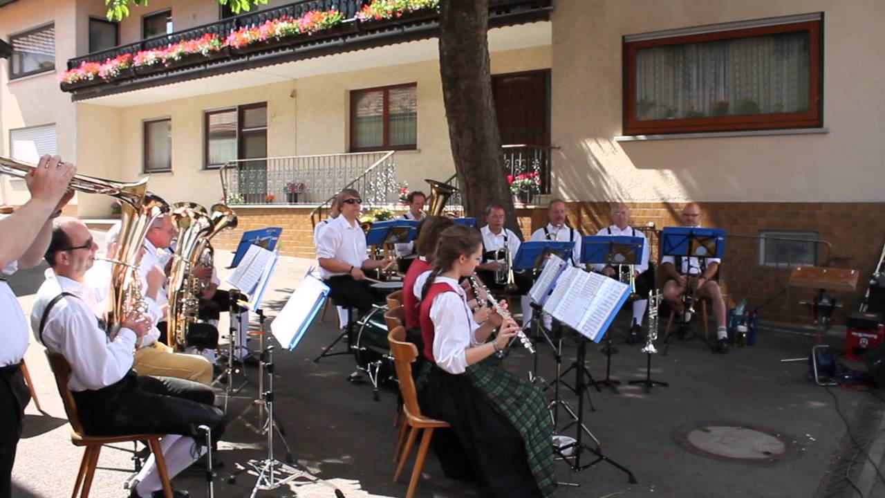 Weisbach - SaaleMusicum 2015 - Musikkapelle Ginolfs