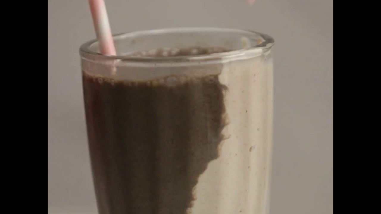 How to Make a Black and White Veggie Shake
