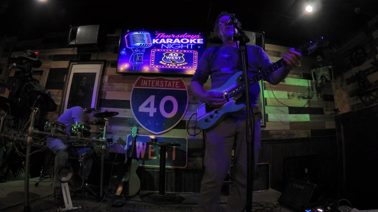 Stacey - 20260111- 40 West Bar & Grill-Open Mic & Jam-3pm Sundays.
