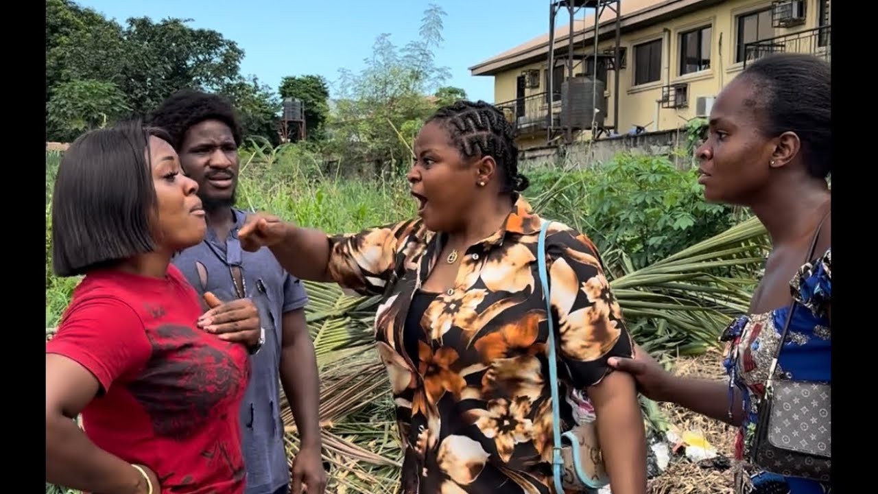 THE RUDE LADY THROWS HER TRASH ON A MAN 