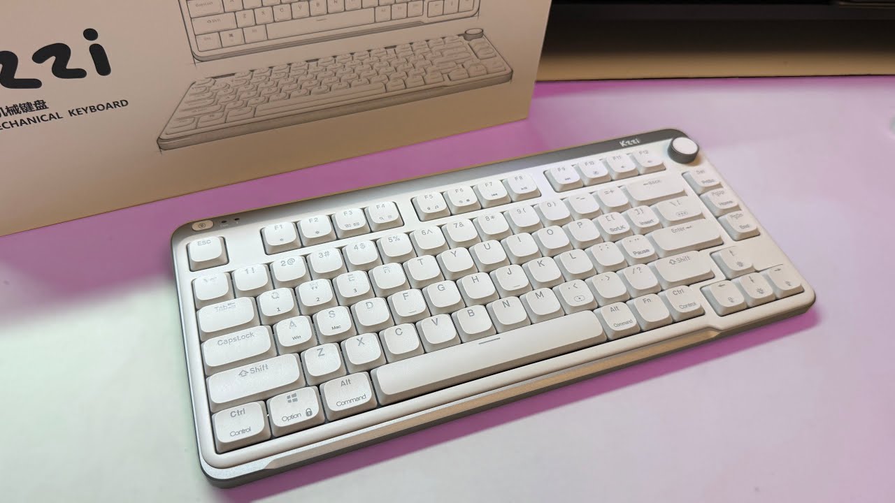 Very Thin, Very Thocc - The Kzzi I75 Low Profile Mechanical Keyboard