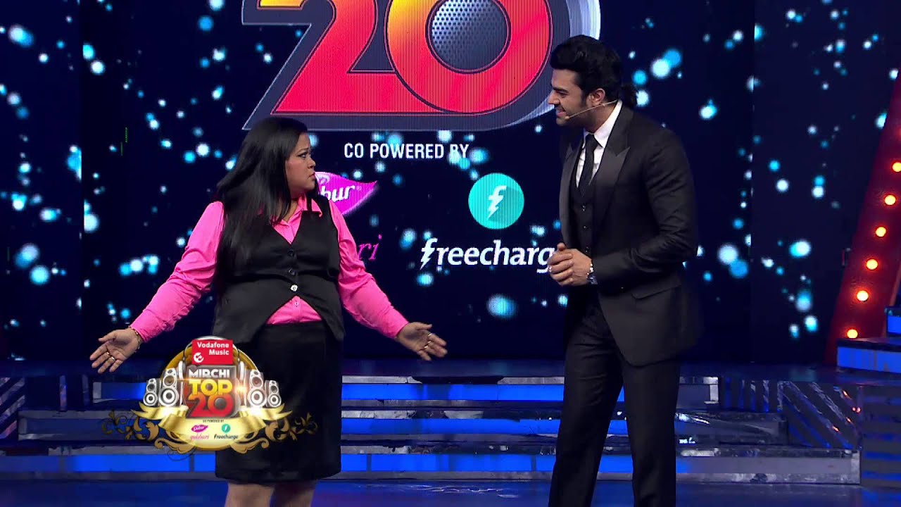 Bharti and Manish's classic entry at the Mirchi Top 20 Countdown