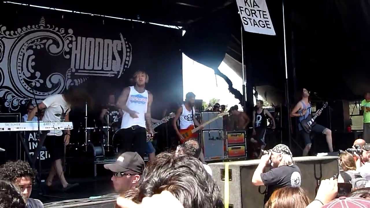 Chiodos -  The Undertaker's Thirst for Revenge Is Unquenchable - Live 8-3-13 Vans Warped Tour