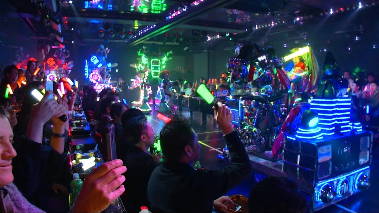 Inside Tokyo's 5 Most Bizarre Theme Cafes