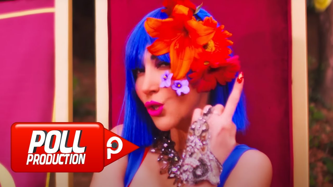 Hande Yener - Alt Dudak (Official Video)