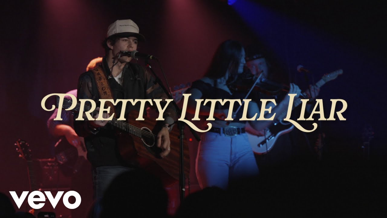 Waylon Wyatt - Pretty Little Liar (Official Lyric Video)
