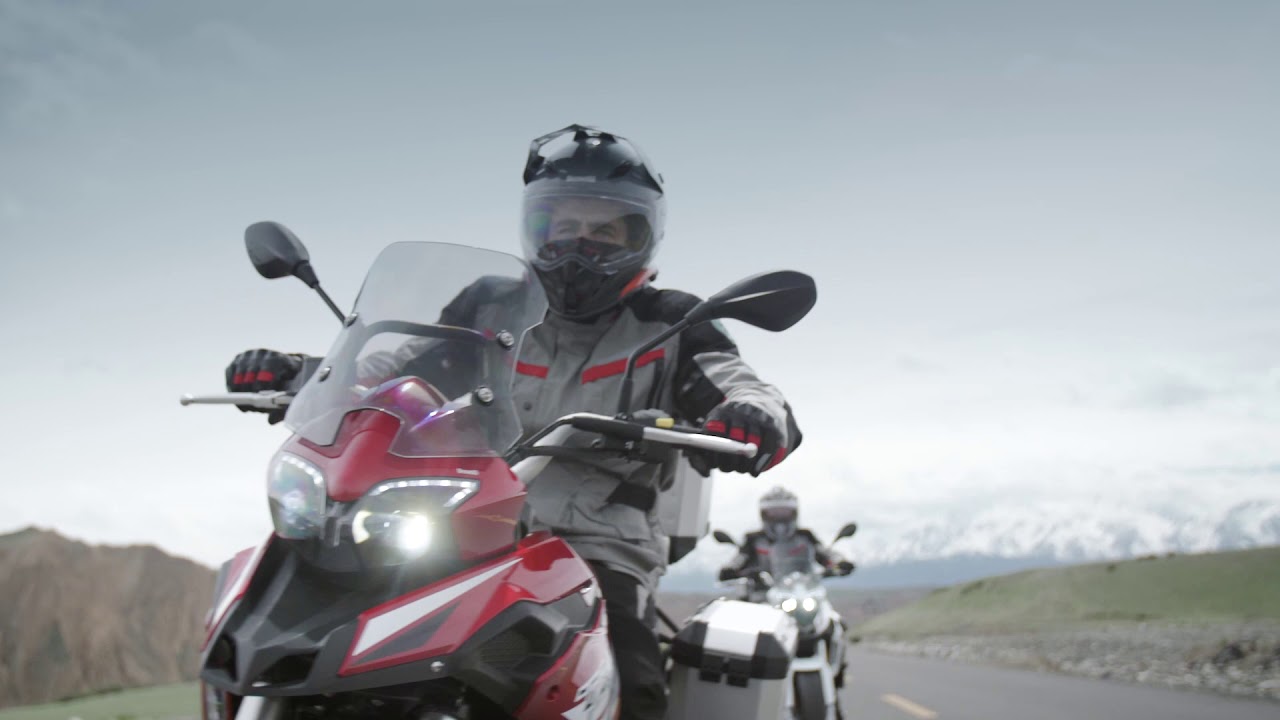 Benelli TRK 251