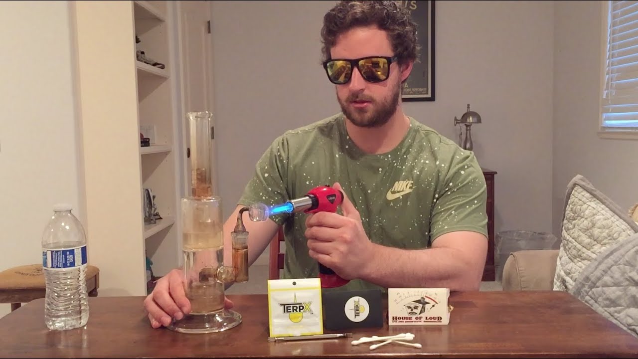 How to Take a Low Temp Dab with a Quartz Banger by GreenBox Grown