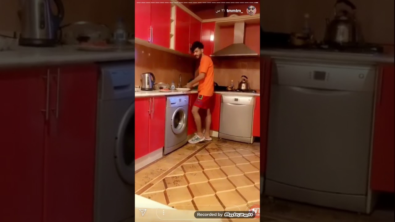 ستوريات تمتم علوش ديغسل مواعين يكله خوش جنه 😂😂😂😂                                       شوف الوصف
