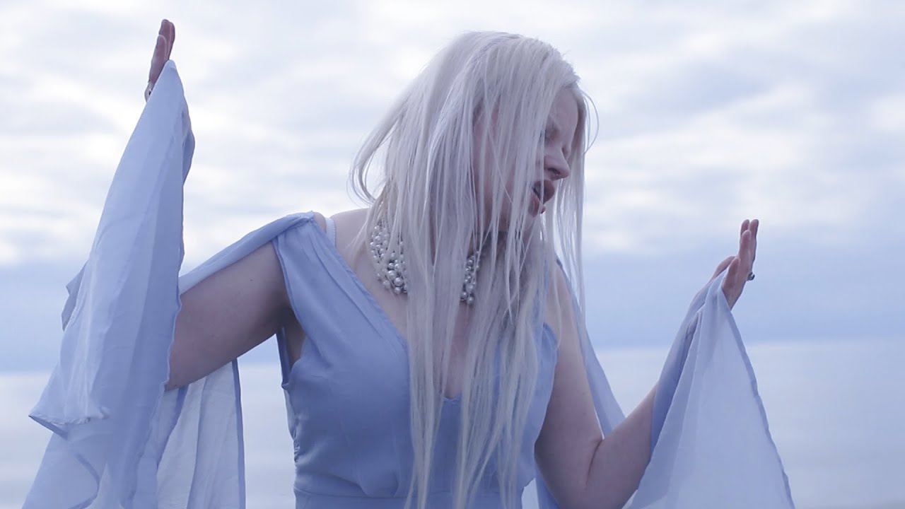 Ancient Waters - N&oslash;kkens Svig (Official Video)