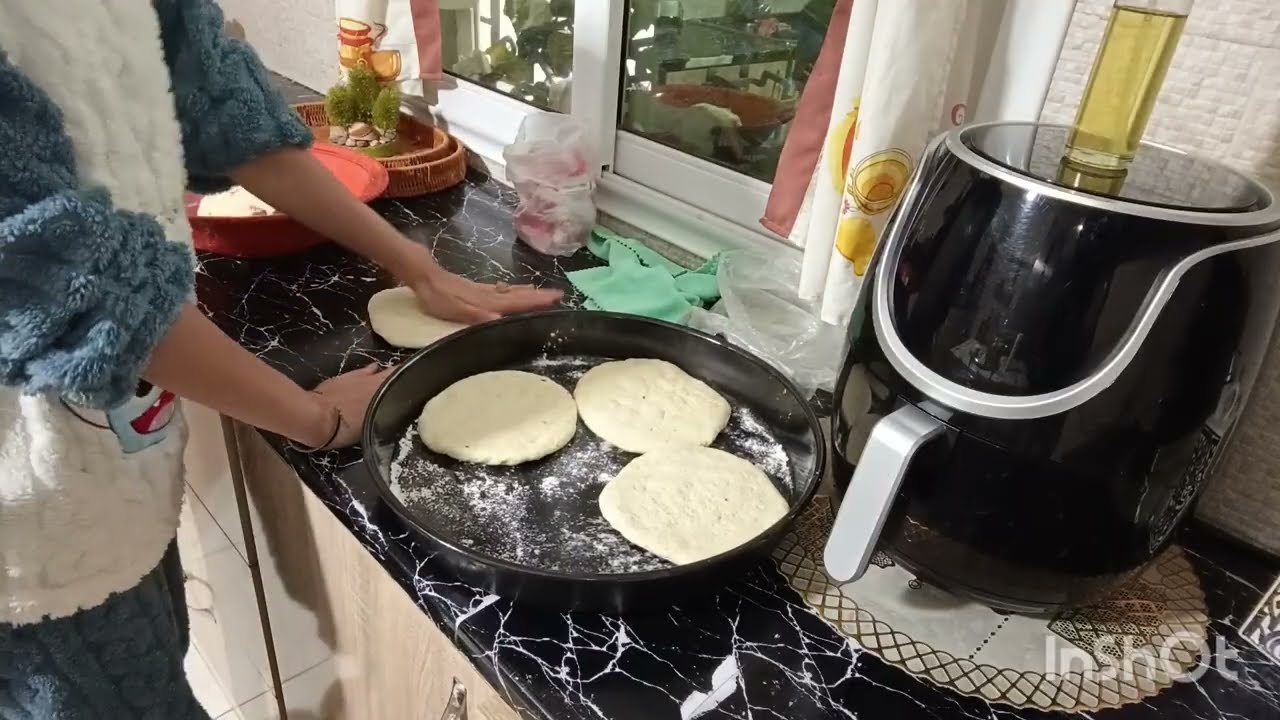 ملوخية و خبز عربي من قاع الخابية،كايك اقتصادي بمكونات فكل دار،اعطيوني رايكم حرت