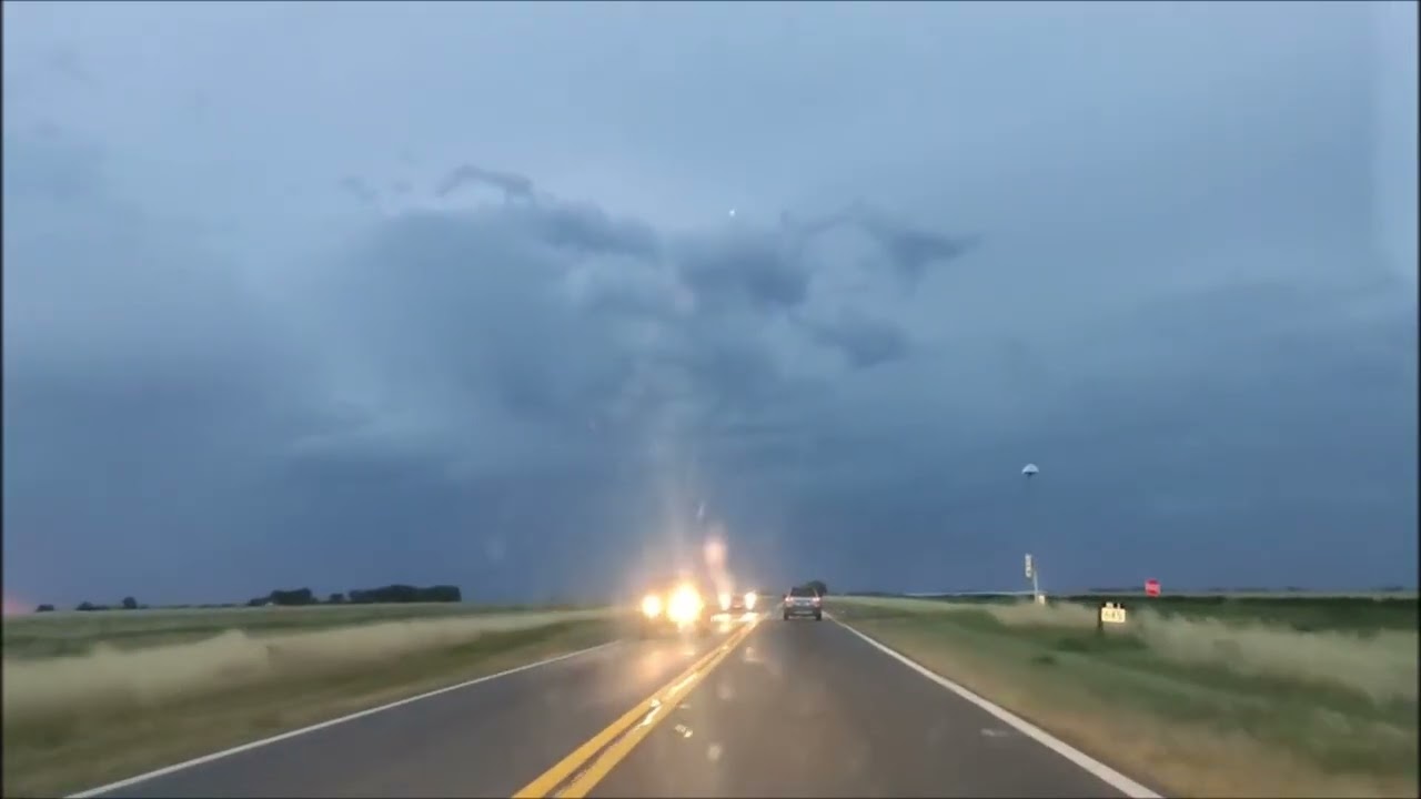 Bruce Springsteen-RAIN IN THE RIVER.(Sub-Español)