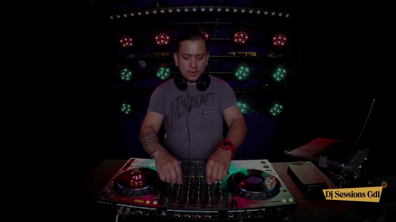 📼 Reggaeton viejo para perrear donde sea - Christian Zepeda Dj - S7