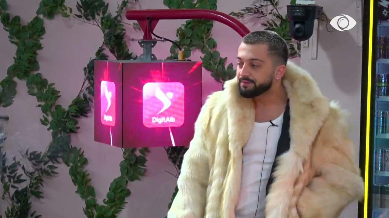 “Unë dua ta afroj…”/ Gjesti diskuton me Eglin planin e tij ndaj Valbonës - Big Brother Albania VIP 4