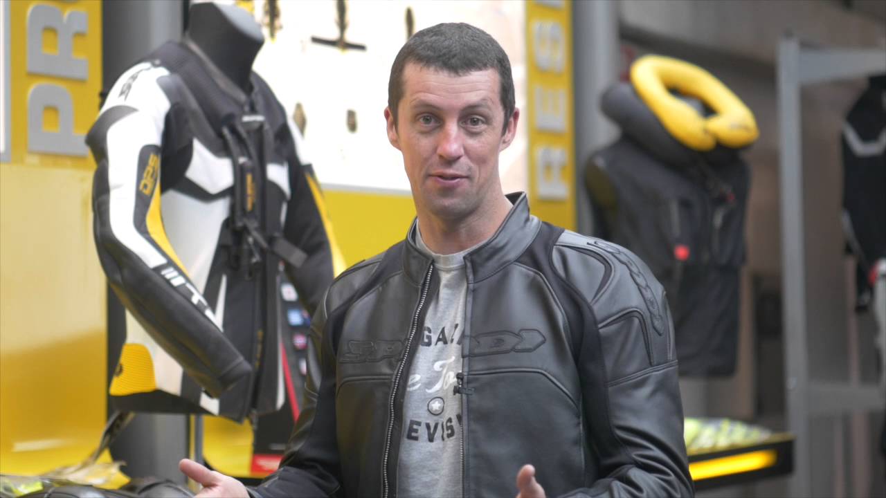 How to choose motorcycle safety gear: A Factory Tour