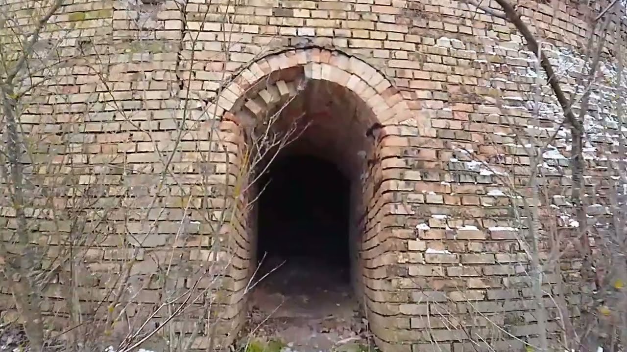 LOST PLACE: Besichtigung eines alten Ziegelofens in Schönkirchen (NÖ)