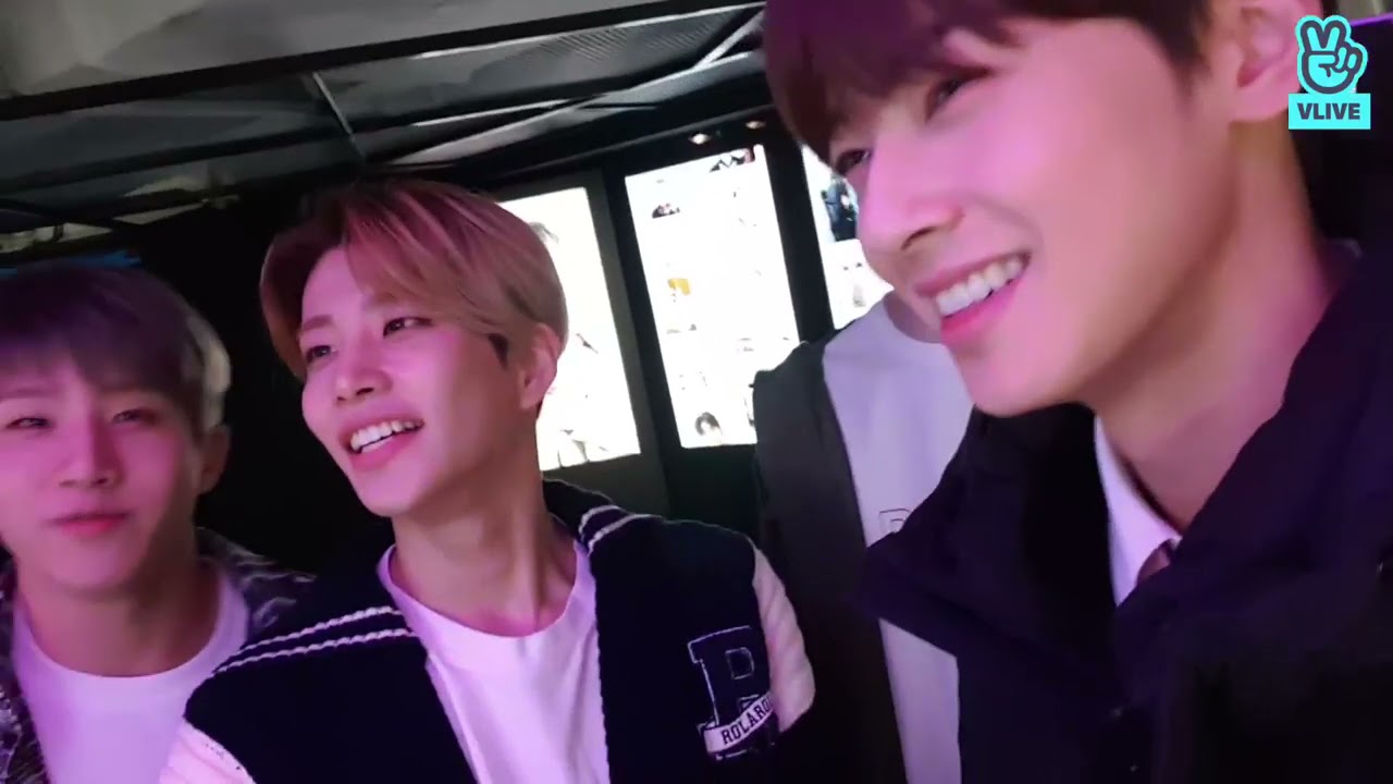 [ENG SUB] ASTRO VISIT LOTTE YOUNG PLAZA ASTRO CONCEPT ZONE