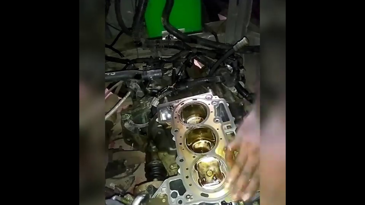 Datsun Redy Go Head gasket change..(half engine setting) part 1