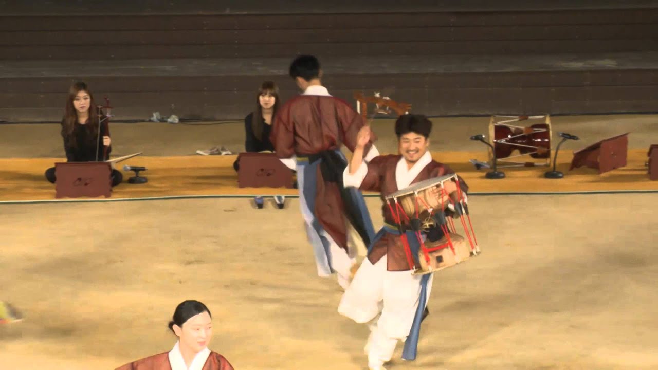 국립국악원 별별연희: 놀이꾼들 도담도담 [2015.09.12.] 01. 다함께 당덕쿵(Dangdeokkung Together )