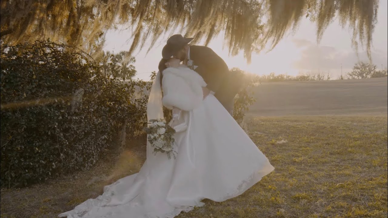 Kimmie and Wade had a dream wedding in Florida…complete with SNOW!
