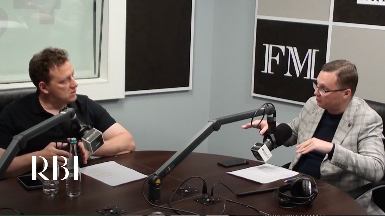 Михаил Гущин на Business FM: апартаменты или квартира, что выбрать для инвестиций