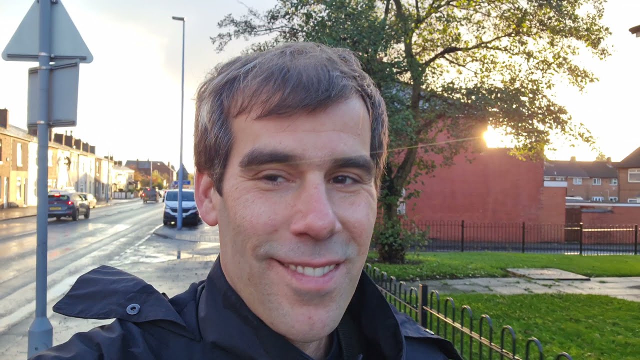 Little Hulton: A Place so Ugly I Had to Make it Beautiful (4K)