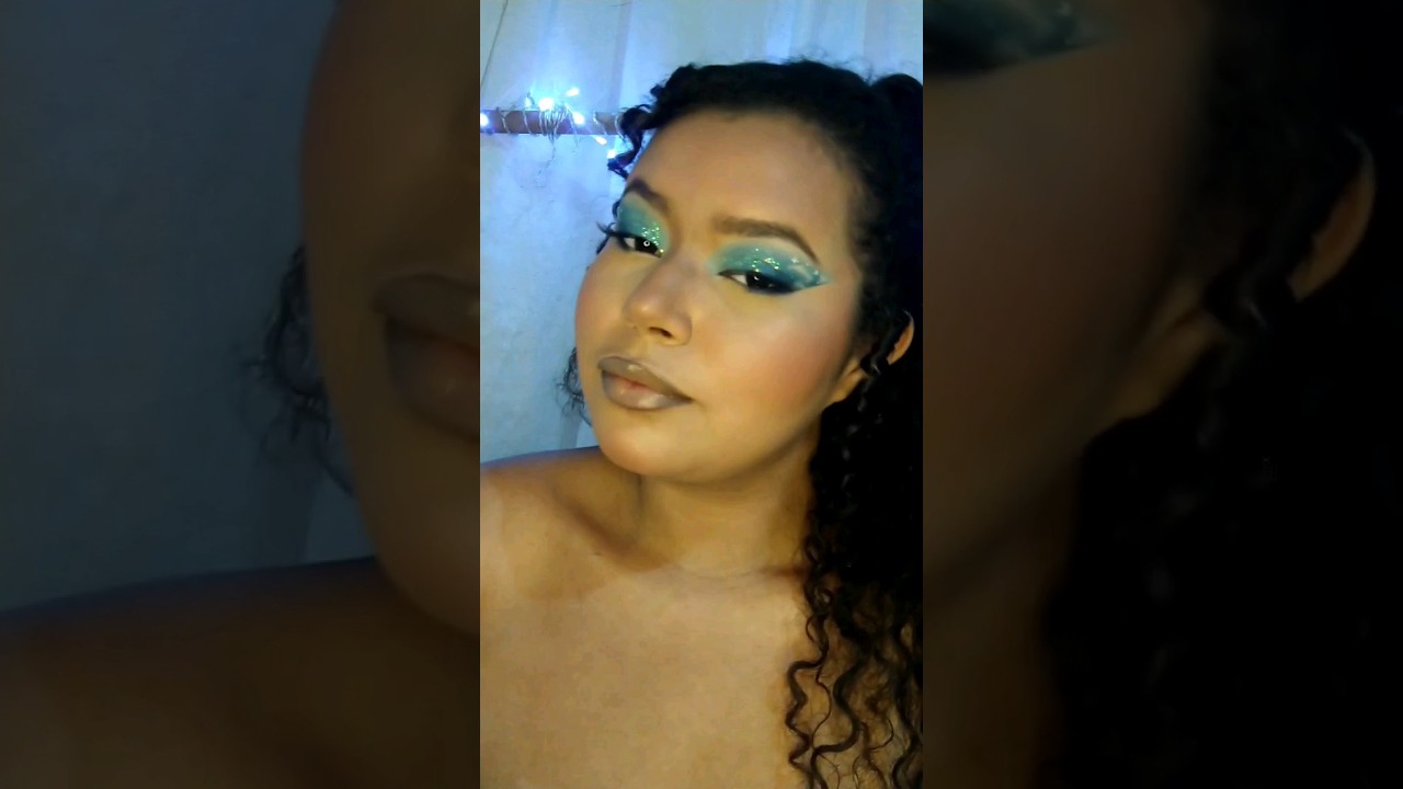 Vamos de tutorial??? #maquiagem #shorts #makeup #make #carnaval #carnaval2023