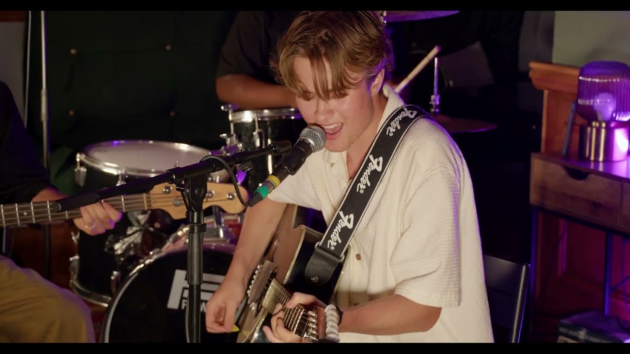 Hideaway Session IV | Hayden Woodall