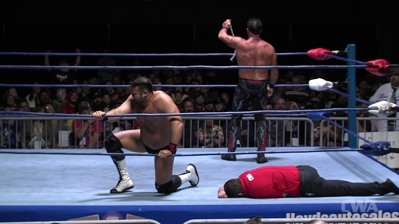 Arn Anderson Spinebuster on Buff Bagwell at CWA&rsquo;s &ldquo;Lloyd&rsquo;s Rumble&rdquo;