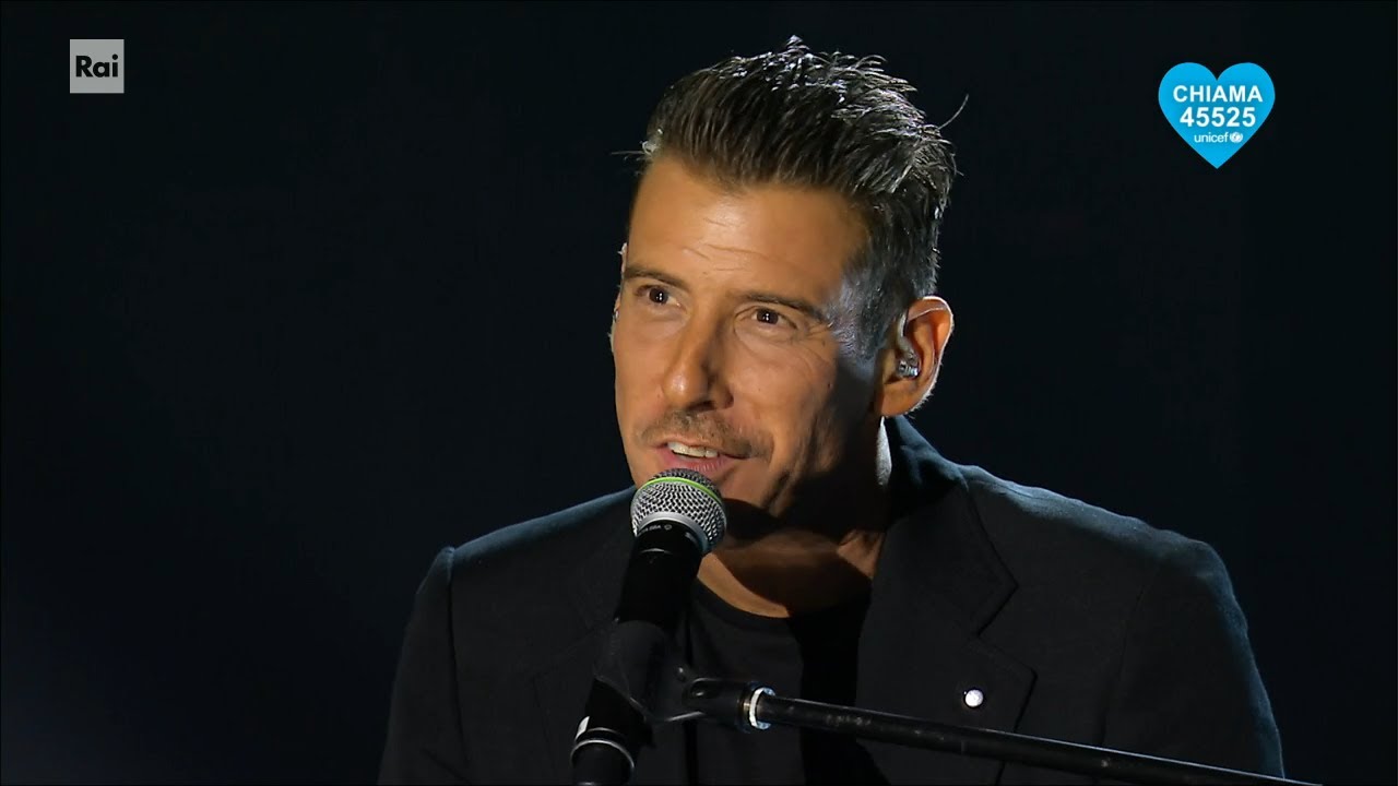 Francesco Gabbani con 