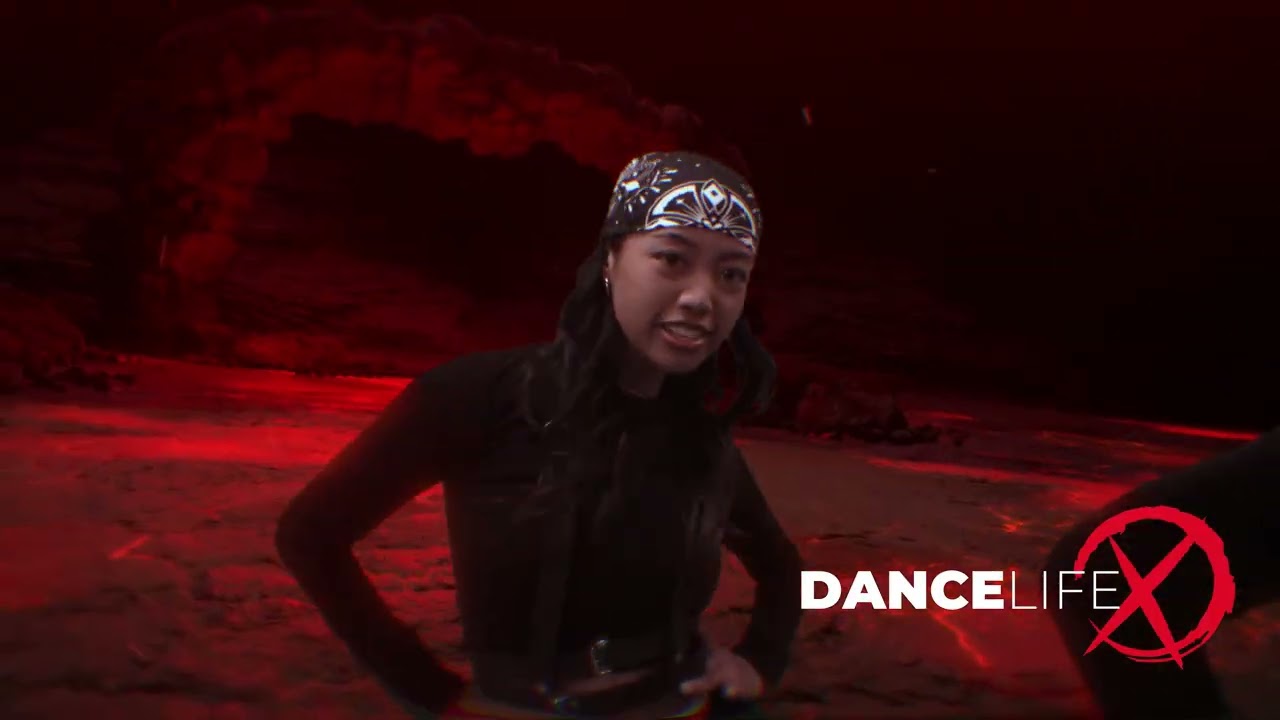 ITZY - BORN TO BE (VFX COURSE DANCELIFEX)
