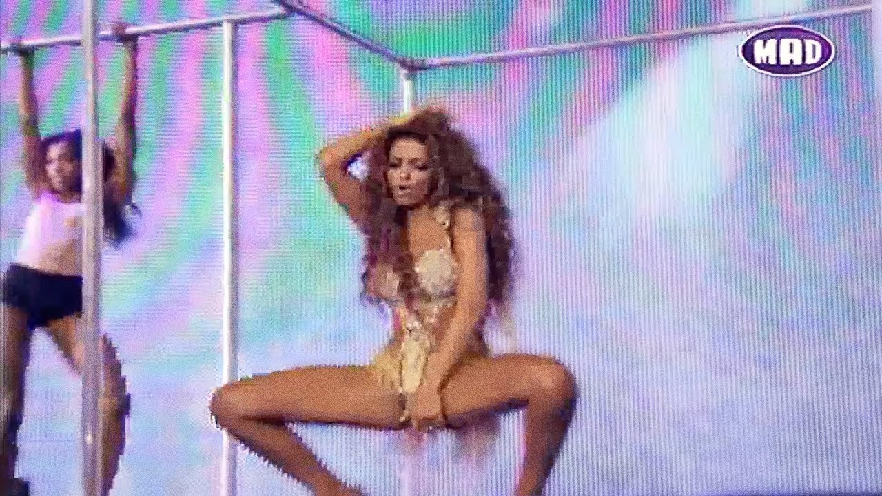 Ελένη Φουρέιρα & Ciprian Robu - Παίξε μαζί μου (Fun O Eh A) | Mad Video Music Awards 2011