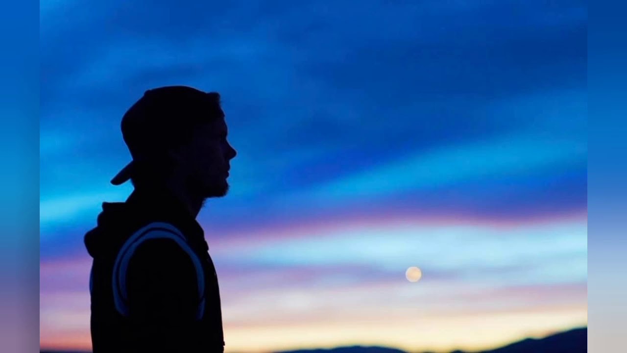 Avicii ft. Sandro Cavazza - Give Me Love
