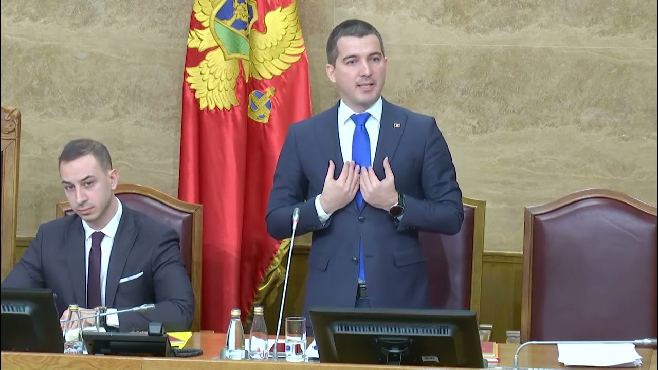 ALEKSA BEČIĆ:NIKADA NEĆU IZDATI ONE KOJI SU MI DALI POVJERENJE ILI DA SE NEKO IGRA MOJIM IMENOM