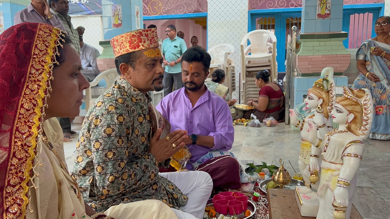 દીવ - ઘોઘલા ખારવા સમાજ ના મઢી પર્વ પહેલા શિવ-પાર્વતી ની નવી મૂર્તિ ની પૂજા અર્ચના. #shakilkashmani 