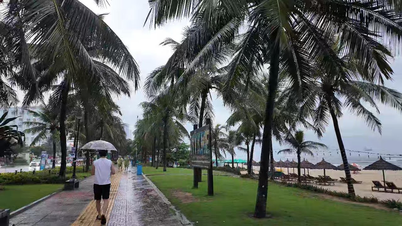 Silent Walk on My Khe Beach in the Rain | Da Nang Vietnam 2025 | Coastal Ambience & Rain Sounds