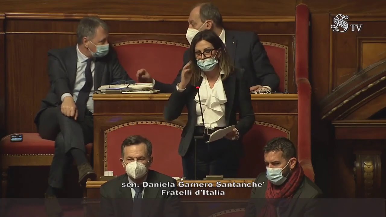 Daniela Santanchè: Presidente Conte, lei non ha valori ma solo convenienze